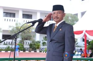 Sekdaprov Adi Pimpin Apel Gabungan di Hari Pertama Kerja Usai Libur Lebaran