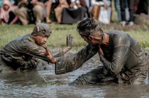 Kesenian Silek Minangkabau: Kekuatan, Kecerdasan, dan Spiritualitas