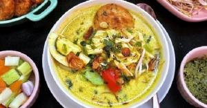 Nikmati Sensasi Kuah Santan Gurih di 3 Resep Soto Medan yang Lezat