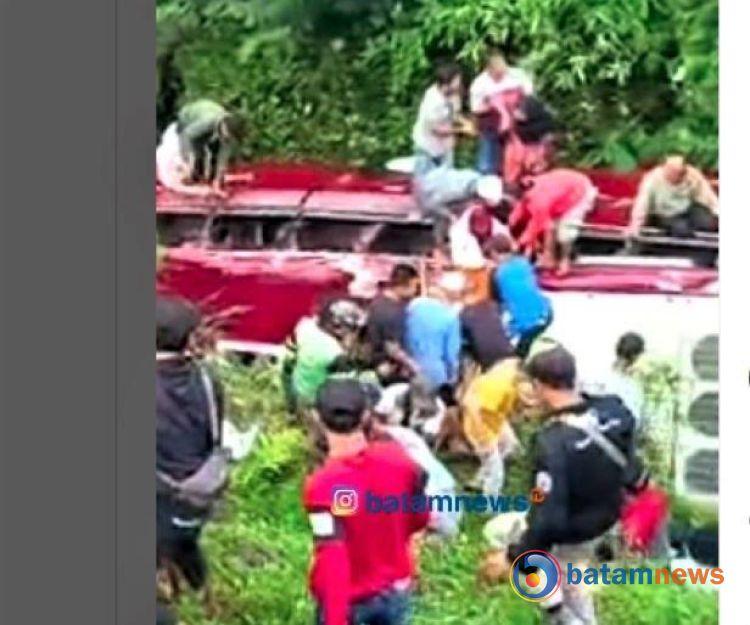 Bertambah Satu Korban Meninggal dalam Tragedi Kecelakaan Bus di Objek Wisata Guci, Tegal