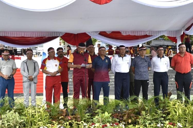Polda Kepri Perkuat Sinergitas TNI/Polri dan Forkopimda dengan Olahraga Bareng