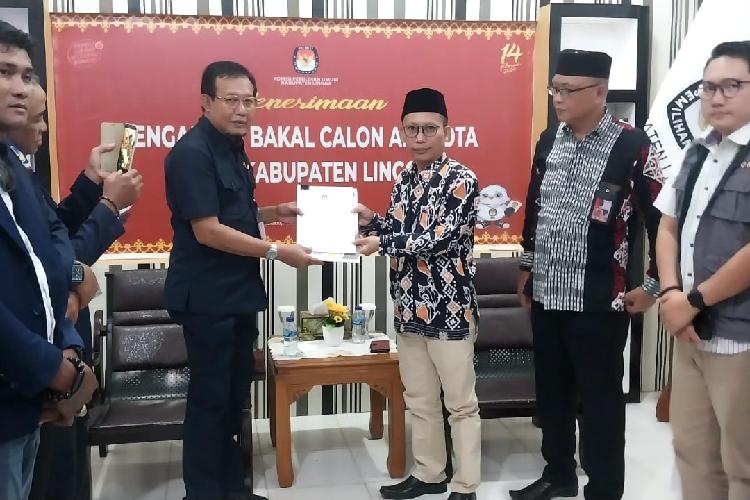 NasDem Jadi Partai Politik Pertama Daftarkan Bacaleg DPRD ke KPU Lingga
