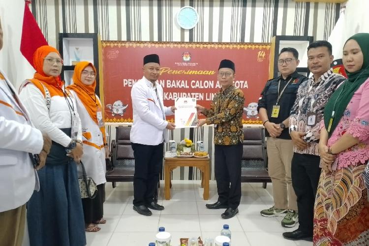 Sudah 4 Partai Politik Daftarkan Bacaleg DPRD ke KPU Lingga