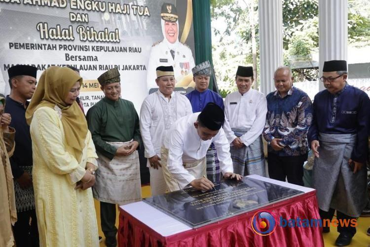 Gubernur Ansar Resmikan Rumah Singgah Raja Ahmad Engku Haji Tua