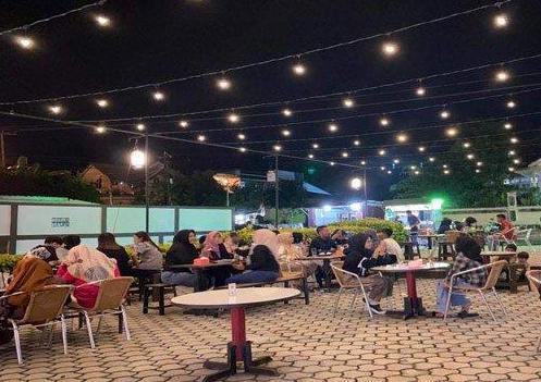 Karimun di Malam Hari: Deretan Tempat Nongkrong Pilihan Warga dengan Suasana Unik