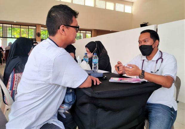 Periksa Kesehatan Gratis oleh Dokter Singapura: Citra Mas Group Gelar Baksos untuk Masyarakat Batam