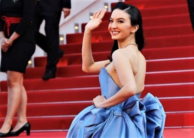 Raline Shah, Aktris Indonesia, Mempromosikan Karya Desainer Asal Medan di Cannes Film Festival 2023
