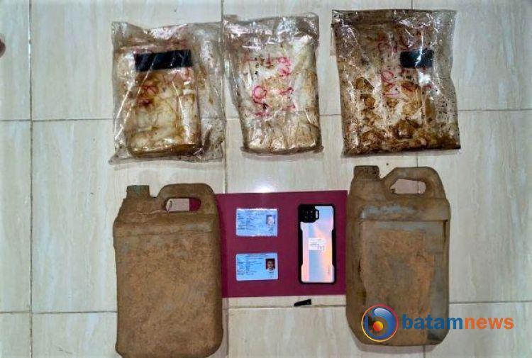 Simpan Kokain Temuan Dalam Tanah, 2 Nelayan Anambas Diringkus Polisi 