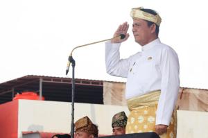 Gubernur Ansar Memimpin Upacara Hardiknas Tahun 2023 di Kepri