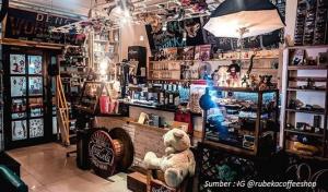Tempat Ngopi dan Nongkrong Paling Asyik dan Instagramable di Batam