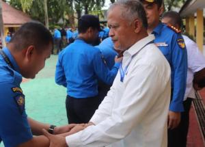 Ditpam BP Batam Memberikan Penghargaan kepada Personel Berprestasi