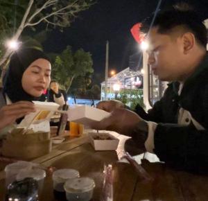 Viral, Enjoy Batam dan Japanese Food Point Berkolaborasi Selesaikan Kontroversi Makan Sushi