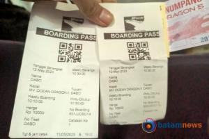 Pengguna Jasa Pelabuhan Domestik Telagapunggur Batam Dapati Boarding Pass Tak Sesuai Data