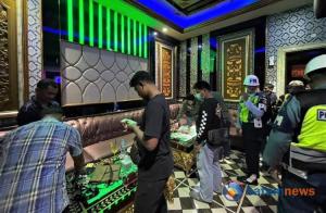 Operasi Gabungan TNI-Polri Sisir Pengunjung Tempat Hiburan Malam di Batam