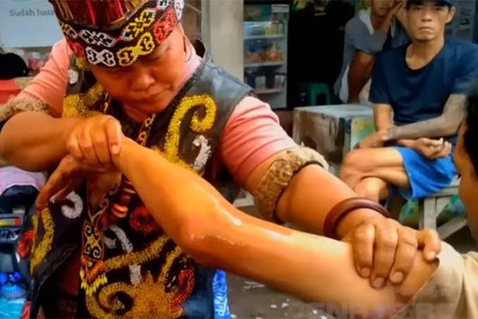 Pesan Berantai Pengumuman Kedatangan Ida Dayak di Batam Bikin Warga Galau: Takut Tertipu!