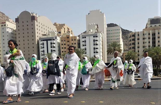 Arab Saudi Sedang Masuk Musim Panas, Embarkasi Batam Sarankan Jemaah Haji Konsumsi Oralit
