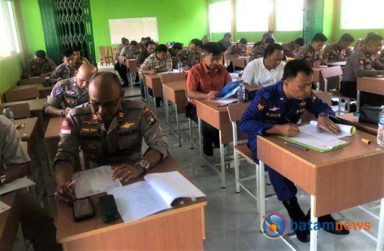 Pegang Senjata Api, Anggota Polres Karimun Wajib Ikuti Tes Psikologi
