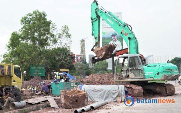 Info Gangguan Air Batam; Perbaikan Pipa Sudah Selesai, Namun Air Belum Tiba di Rumah, Perbanyak Sabar