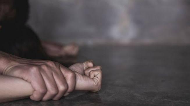 Setubuhi Kekasih yang Masih SMP, Pelajar SMA di Batam Dibekuk Polisi