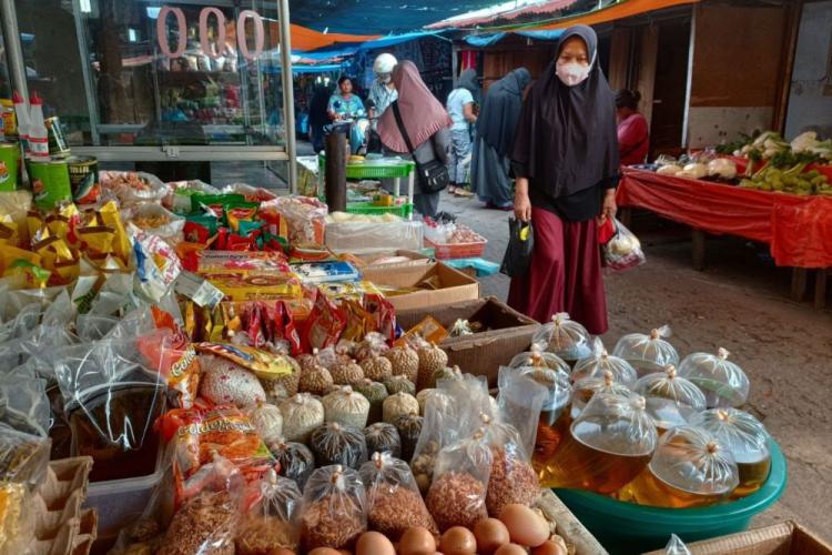 Jelang Idul Adha, Harga Daging Ayam dan Bawang Melambung di Riau