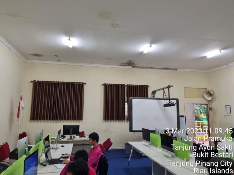 Ruang Kelas Tak Memadai, Pendaftar di SMKN 1 Tanjungpinang Capai 564 Orang