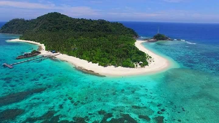 Natuna, Surga Pulau Eksotis di Timur Laut Pulau Borneo