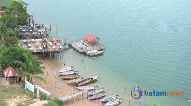 Prakiraan Cuaca Perairan Batam, Sabtu: Hujan Ringan dan Gelombang Rendah