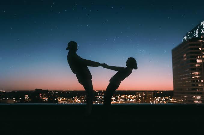Tips Mendapatkan Suasana Malam Minggu Romantis yang Sempurna Bareng Kekasih di Batam