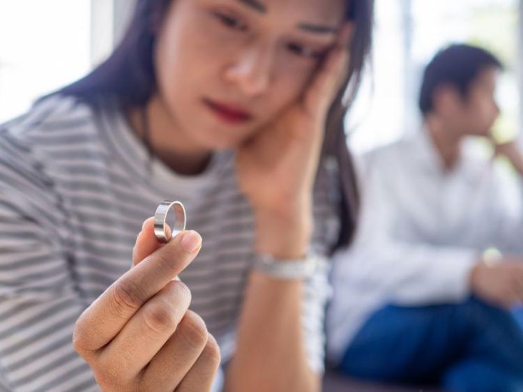 Istri Berangkat Haji, Suami Kepergok Bersama Perempuan di Kamar Wisma