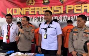 Polrestabes Palembang Bongkar Sindikat Pengangkutan BBM Solar Subsidi Ilegal, 5 Tersangka Ditangkap