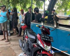 Warga Lubuk Baja Batam Gempar, Pengendara Sepeda Motor Meninggal Dunia di Jalan Setelah Merasakan Sakit Perut