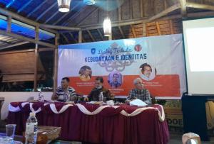 Gebrak Sukses Gelar Dialog Terbuka, Audiens Tersihir Pemaparan Prof Yusmar Yusuf
