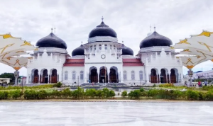 Jejak Sejarah Masjid Baiturrahman, Landmark Aceh yang Tak Tergoyahkan