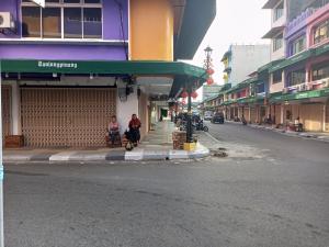 Meski Tak Seramai Dulu, Pasar Lama Tanjungpinang Tetap Digemari Gen-X