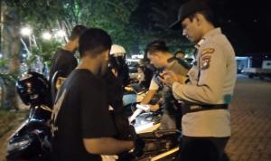 Berantas Kejahatan Jalanan, Polsek Bengkong Batam Lakukan Operasi Malam