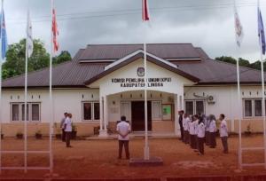 KPU RI Resmi Tetapkan 5 Anggota KPU Lingga untuk Periode 2023-2028