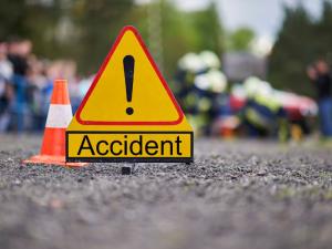 Tragedi Maut: Remaja Tewas dalam Konten Adang Truk di Tangerang, Banten
