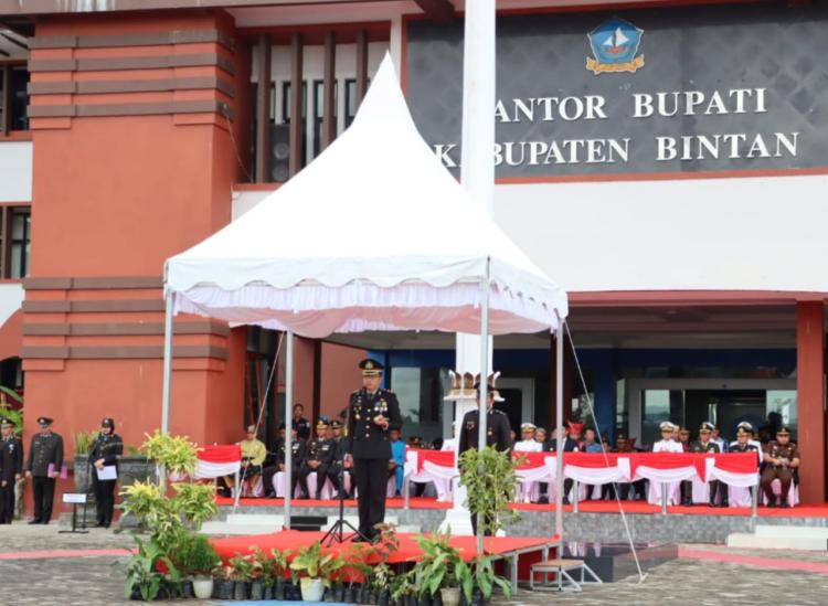 Polres Bintan Gelar Apel HUT Bhayangkara di Kantor Bupati