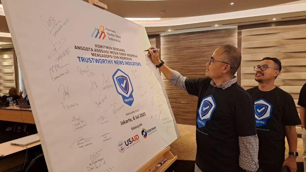 29 Media AMSI Tandatangani Komitmen Bersama Adopsi Trustworthy News Indicators