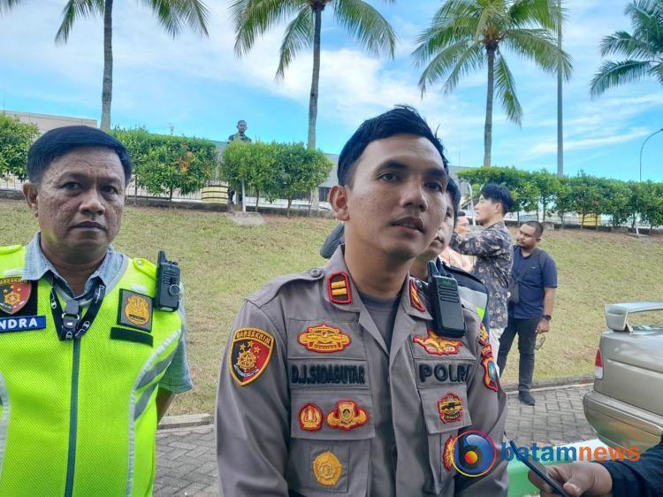 Siap-siap, Sanksi Menanti Pengendara Taksi Pangkalan dan Online yang Kerap Picu Keributan di Batam