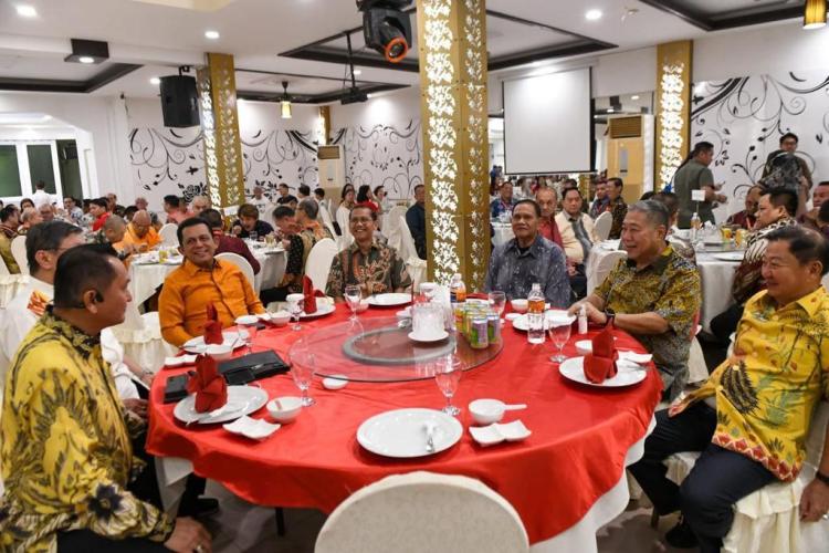 Silaturahmi Gubernur Ansar dengan Pengurus Permabudhi se-Indonesia