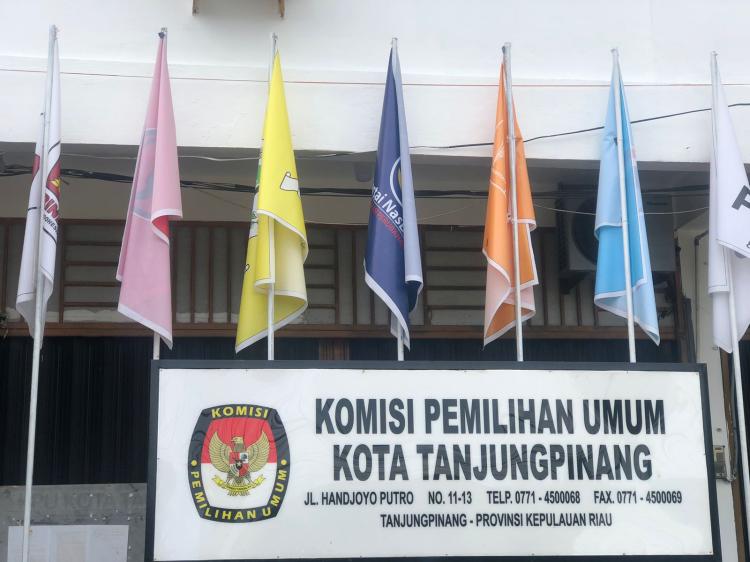 PKB dan PBB Jadi Partai Pertama yang Serahkan Perbaikan Dokumen: KPU Tanjungpinang