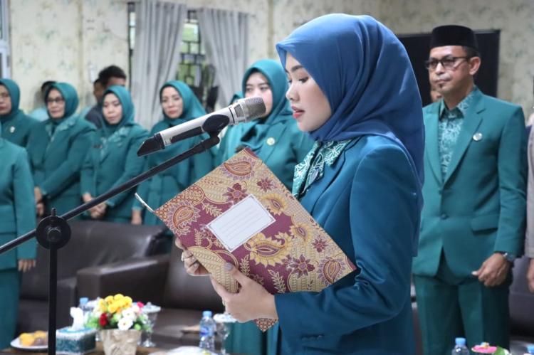 Ketua TP PKK Kabupaten Bintan Mendorong Pengurus PKK Bekerja 24 Jam: Inilah Komitmen dan Penyegaran Baru!
