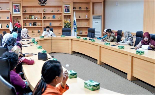 Sekda Kepri Terima Audensi Forum Komunikasi PTK Non-ASN Mengenai Rekrutmen PPPK Guru 2022
