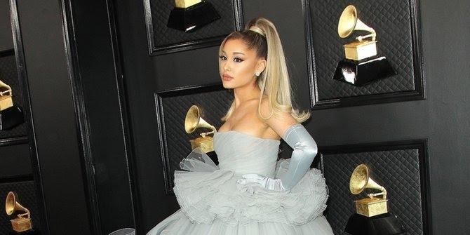 Ariana Grande dan Dalton Gomez Dikabarkan Bercerai, Penyanyi Pop Kembali Jomblo