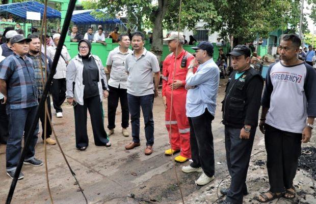 Wali Kota Rudi Sampaikan Rasa Prihatin dan Bantuan di Lokasi Kebakaran Pulau Buluh