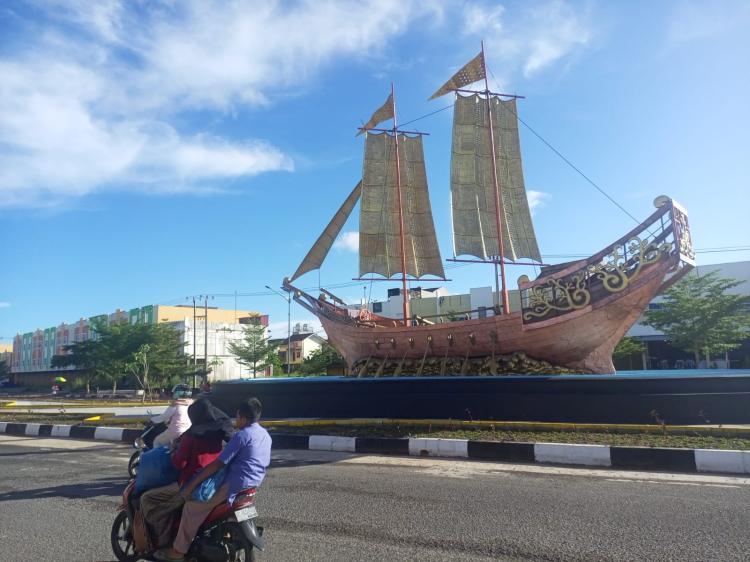 Jalur Jogging Populer di Kota Tanjungpinang: Kunjungi Keindahan di Jalan Menuju Bandara atau Tugu Pesawat