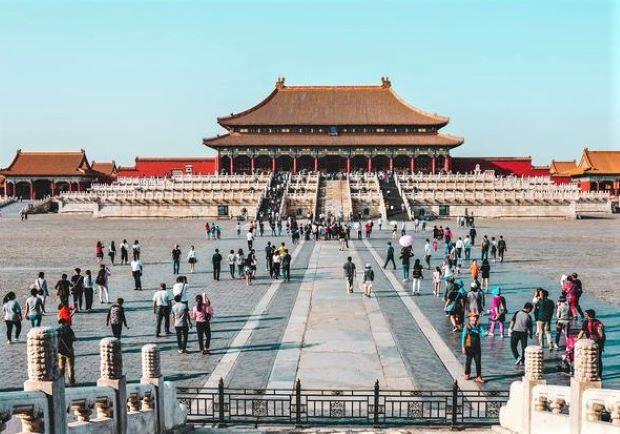 China Kembali Berlakukan Bebas Visa 15 Hari untuk Warga Singapura dan Brunei