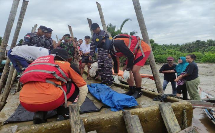 Rasyid Al Fathir, Bocah 8 Tahun Tenggelam di Sungai Indragiri Ditemukan Meninggal Dunia
