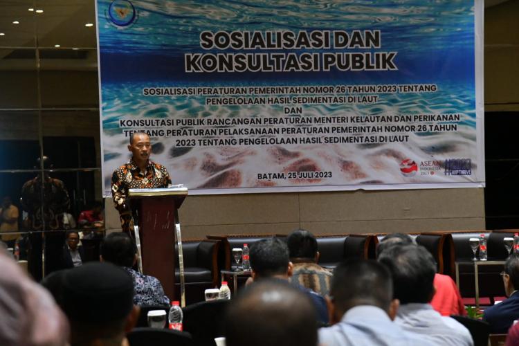 Regulasi Pemanfaatan Potensi Tambang Pasir Laut: Kepulauan Riau Gelar Sosialisasi dan Konsultasi Publik Penerapan PP 26 Tahun 2023